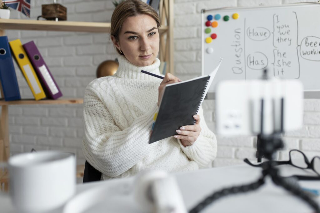 woman teaching kids english lesson online woman teaching kids english lesson online